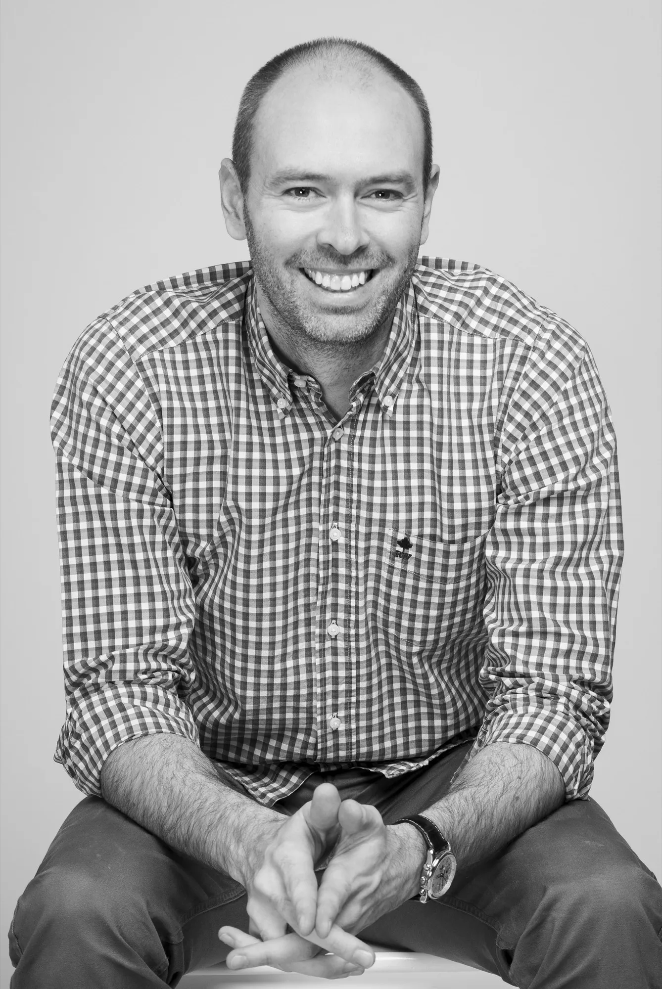 Photograph of a corporate portrait by Virginie Deronchêne, portrait photographer in Walloon Brabant