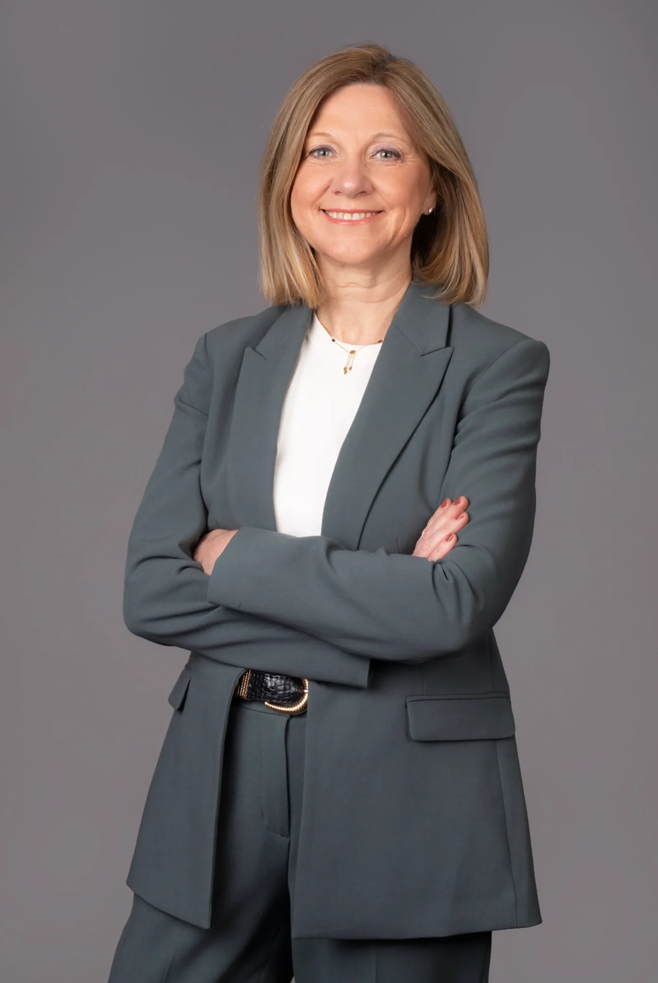 Photograph of a corporate portrait by Virginie Deronchêne, portrait photographer in Walloon Brabant