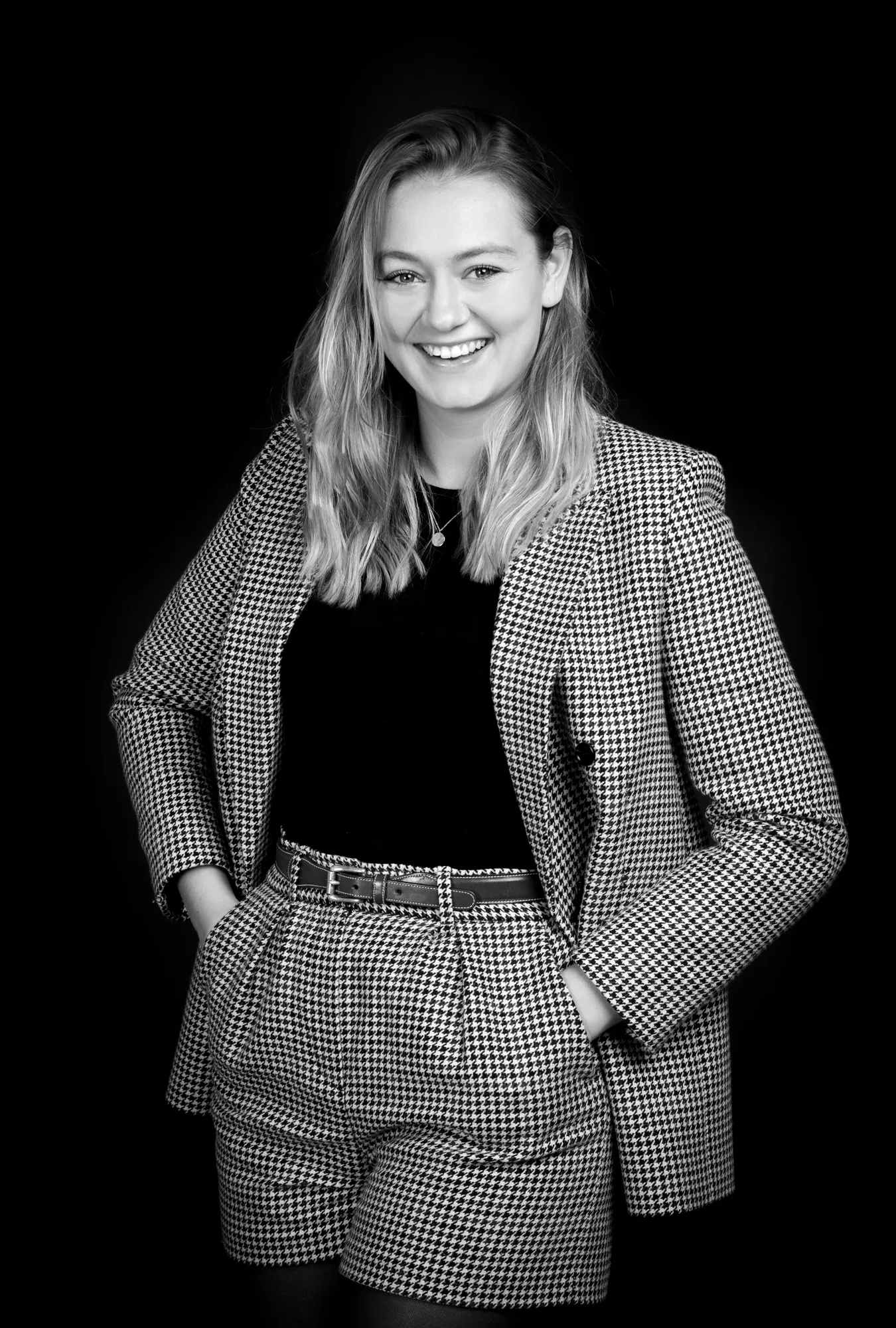 Photograph of a corporate portrait by Virginie Deronchêne, portrait photographer in Walloon Brabant