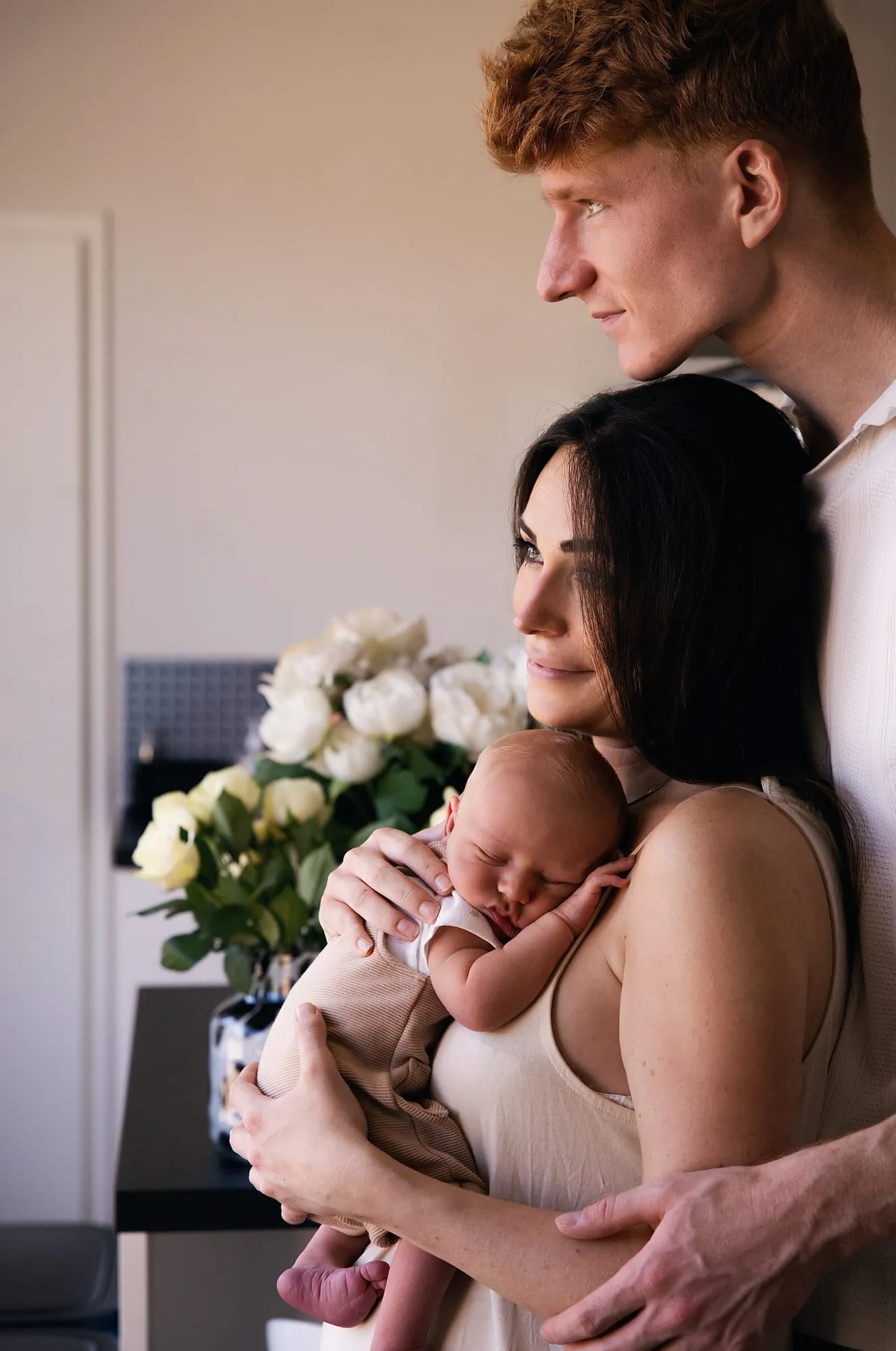 Photograph of a newborn session by Virginie Deronchêne, portrait photographer in Walloon Brabant